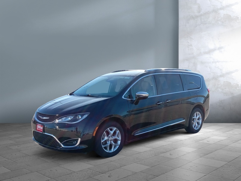 Used 2020 Chrysler Pacifica Limited Van