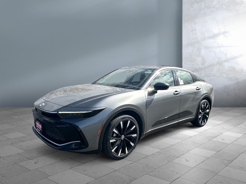 New 2024 Toyota Crown Platinum