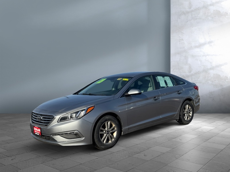 2015 Hyundai Sonata SE's photo