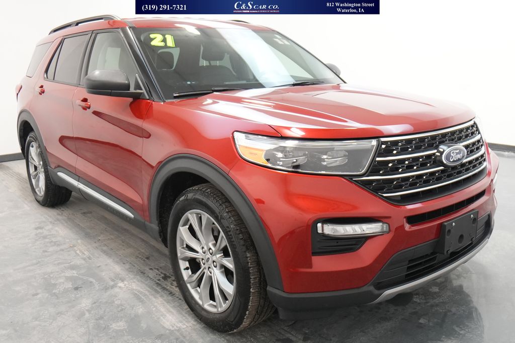 2021 Ford Explorer XLT's photo