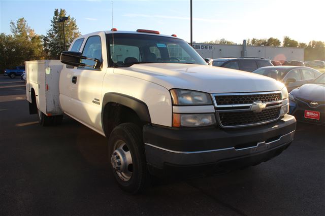 Used 2007 Chevrolet Silverado 3500 Classic Wt Truck