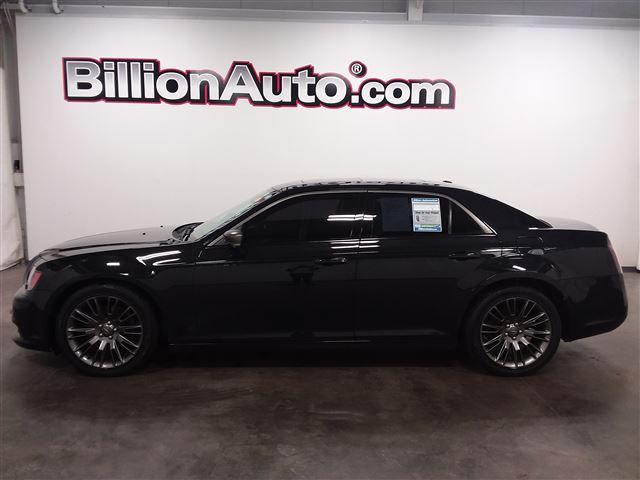2013 Chrysler 300 For Sale >> Used 2013 Chrysler 300 300c John Varvatos Limited Edition 2013 Chrysler 300 For Sale >> Used 2013 Chrysler 300 300c John Varvatos Limited Edition
