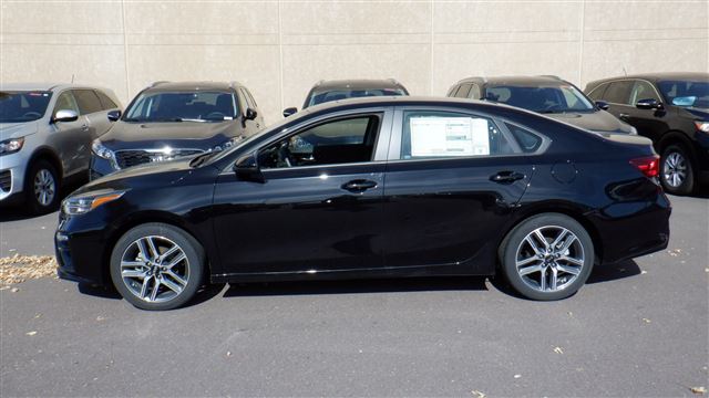 New 2019 Kia Forte S Car