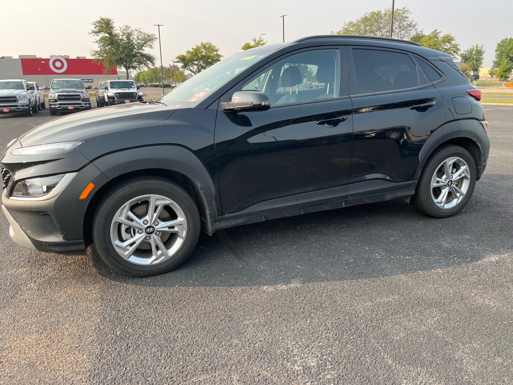 Used 2022 Hyundai Kona SEL Crossover