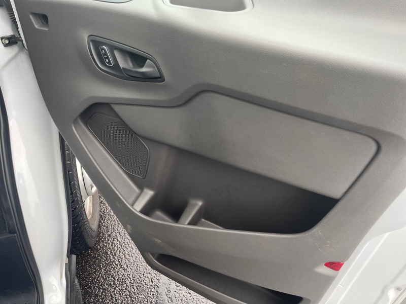 2025 Ford Transit Passenger Wagon