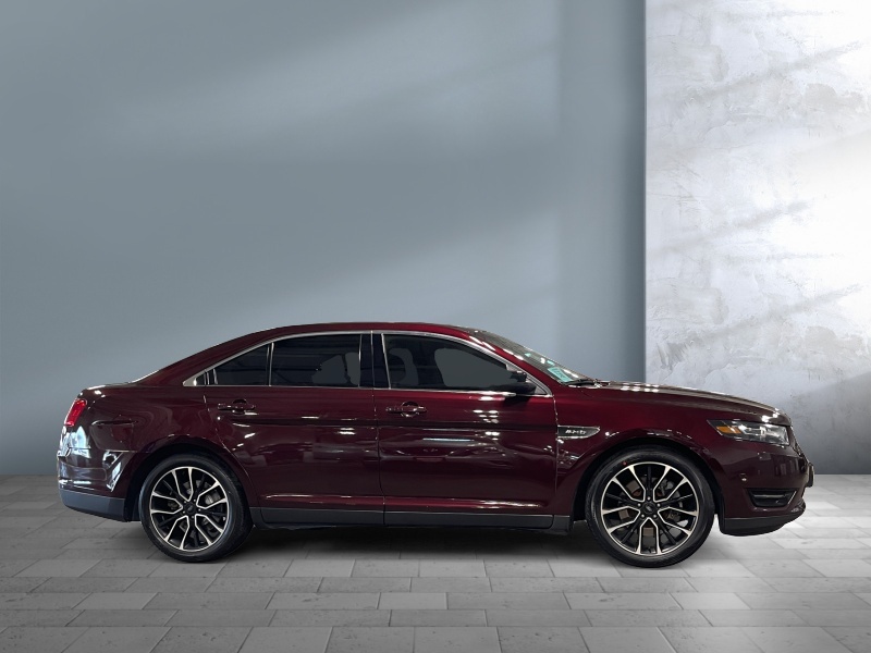 2018 Ford Taurus