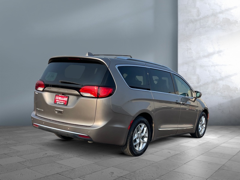 2018 Chrysler Pacifica