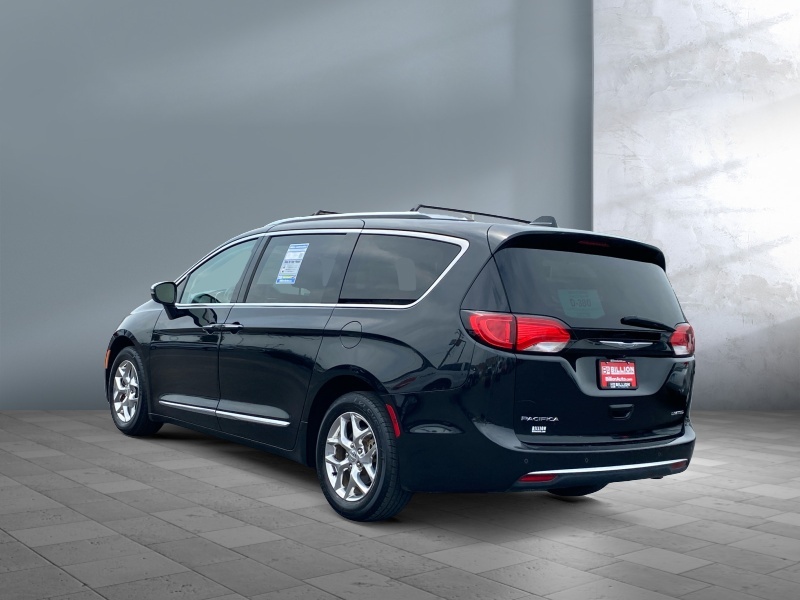 2017 Chrysler Pacifica