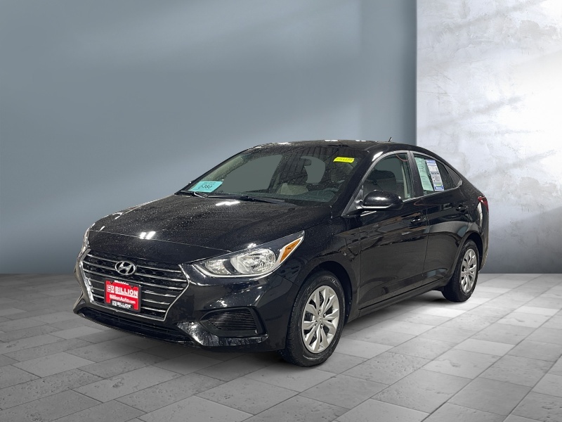 Used 2021 Hyundai Accent SE Car