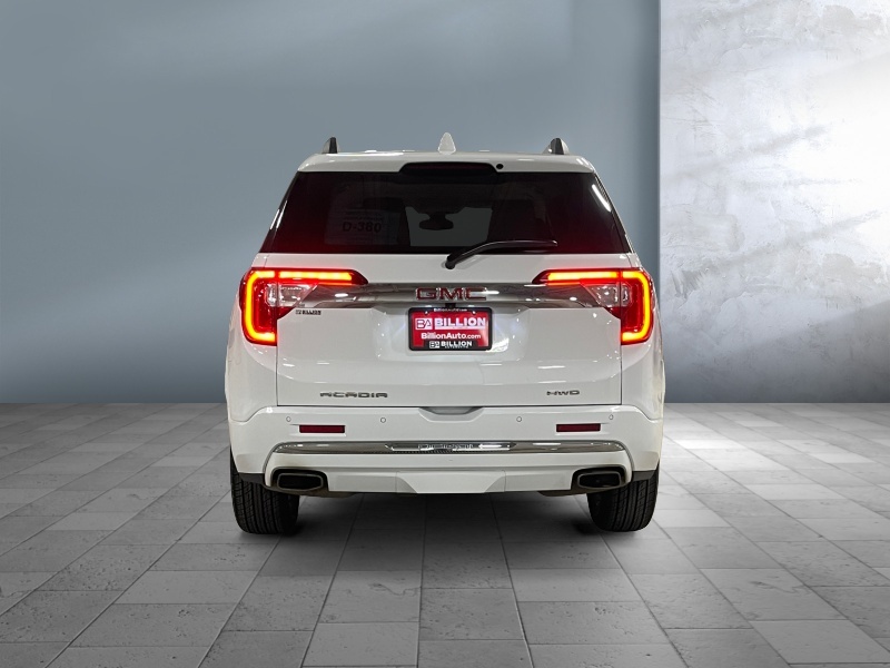 2022 GMC Acadia