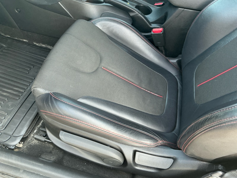 2020 Hyundai Veloster