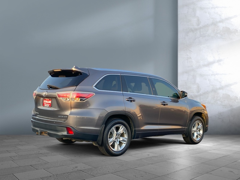 2016 Toyota Highlander