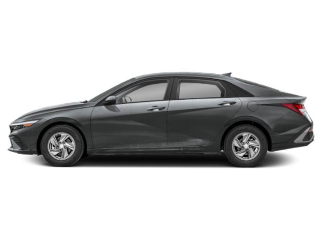 New 2025 Hyundai Elantra SE Cars