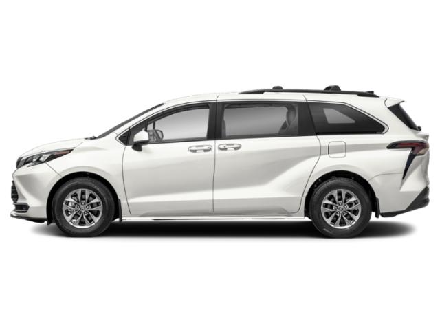New 2026 Toyota Sienna LE