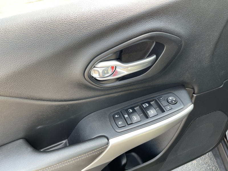 2018 Jeep Cherokee