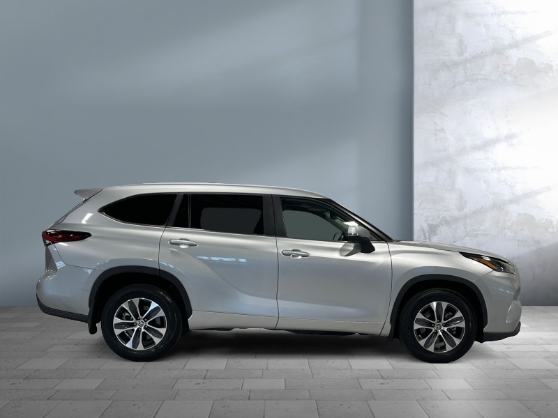 2024 Toyota Highlander