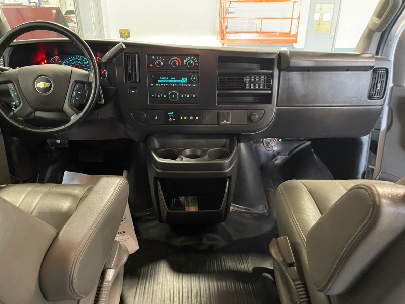 2023 Chevrolet Express Cargo Van