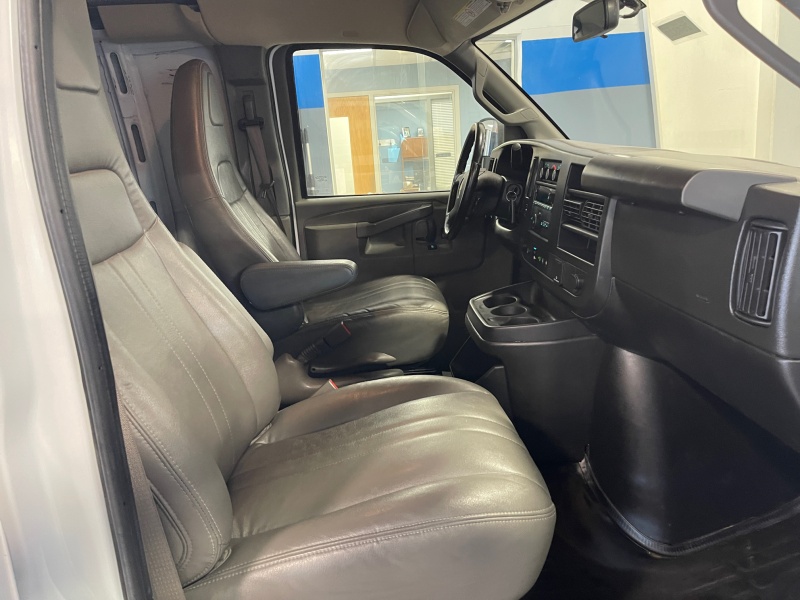 2023 Chevrolet Express Cargo Van