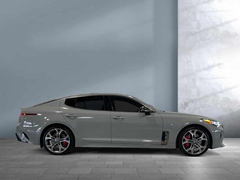 2021 Kia Stinger
