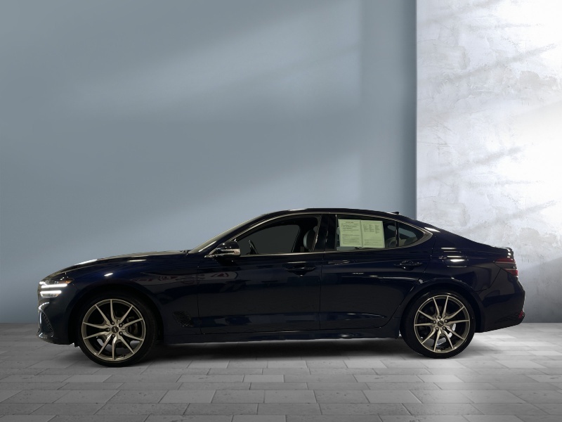 2023 Genesis G70