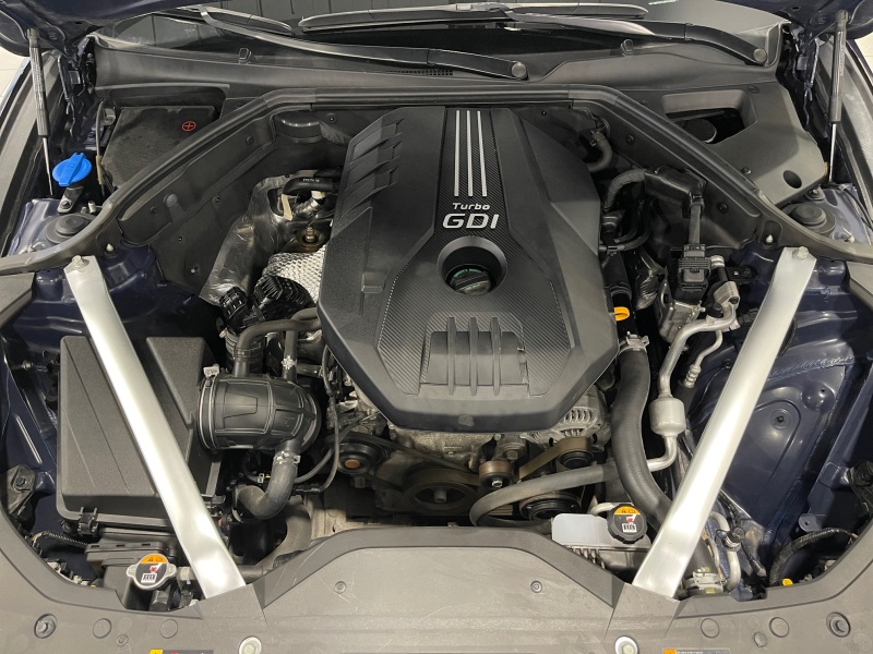 2023 Genesis G70