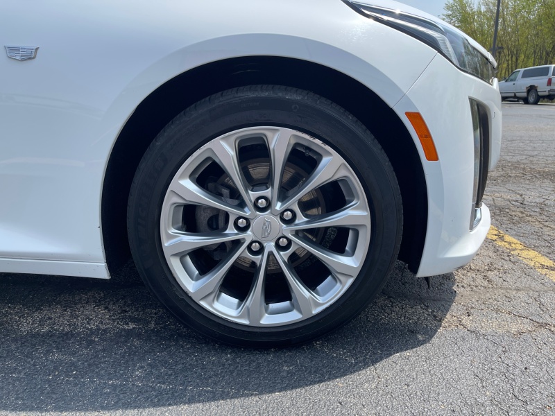 2023 Cadillac CT5