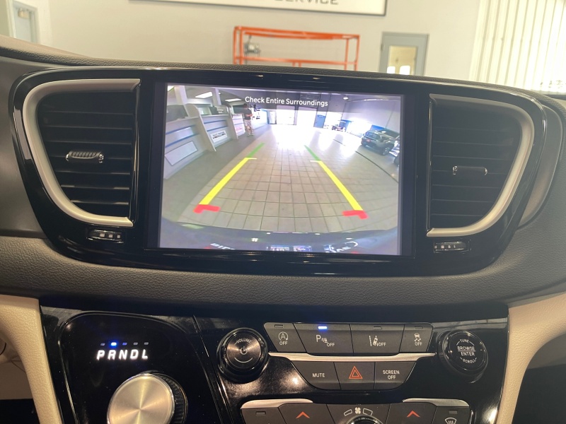2023 Chrysler Pacifica