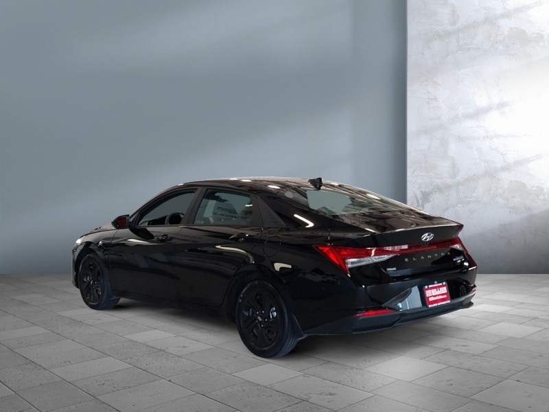 2023 Hyundai Elantra Hybrid