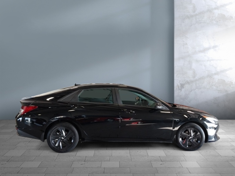 2023 Hyundai Elantra Hybrid