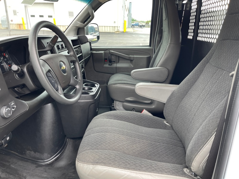 2023 Chevrolet Express Cargo Van