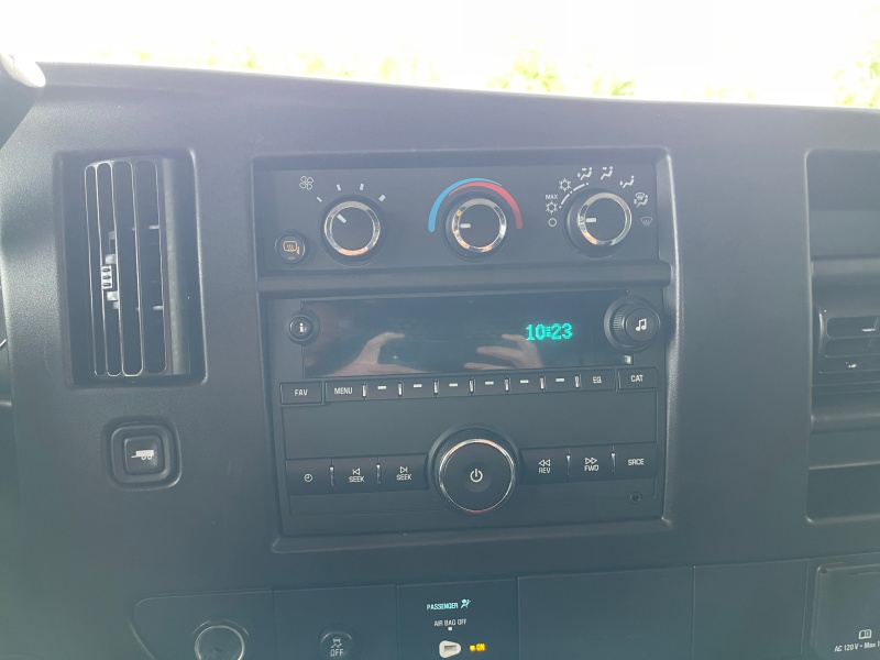 2023 Chevrolet Express Cargo Van