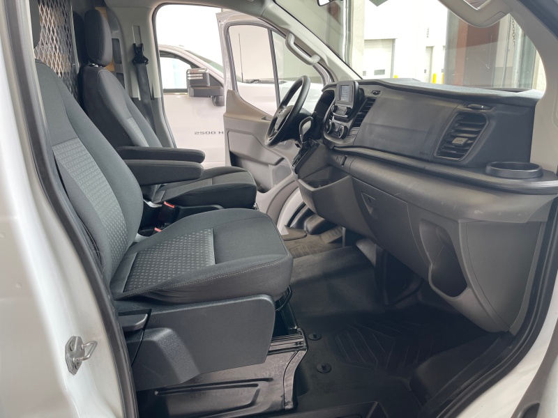 2023 Ford Transit Cargo Van