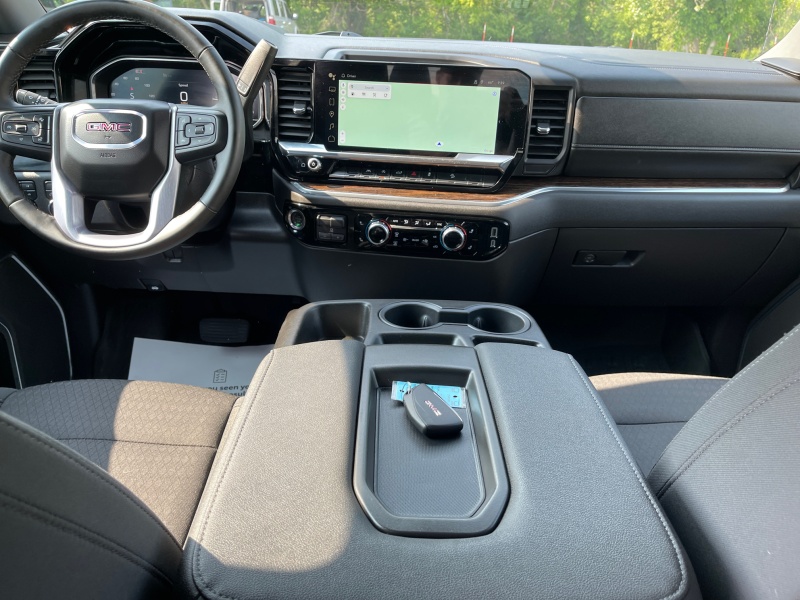 2024 GMC Sierra 1500
