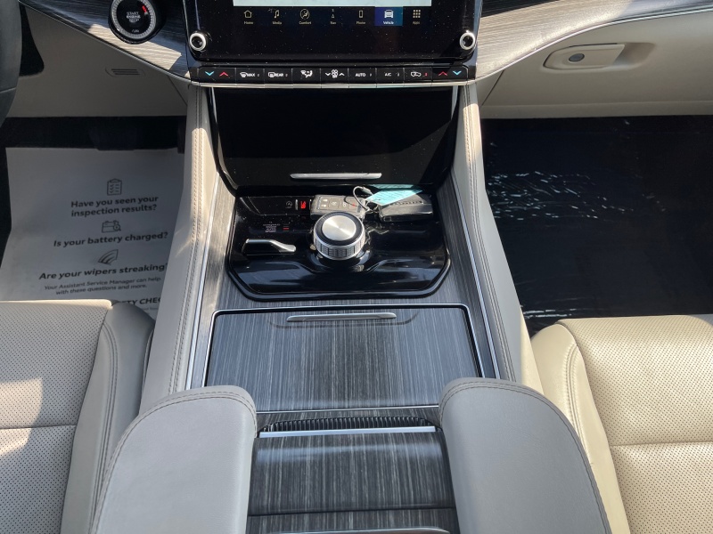 2024 Jeep Wagoneer L