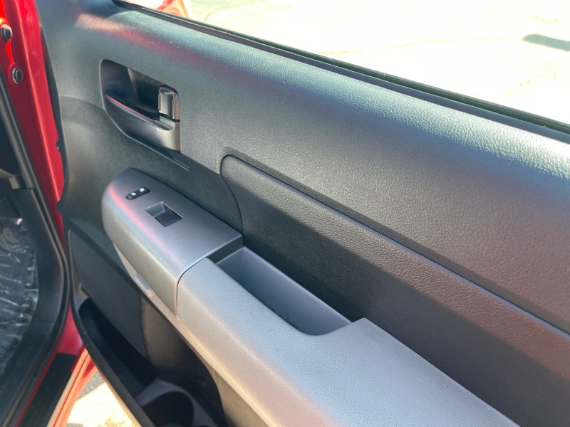 2012 Toyota Tundra 4WD Truck