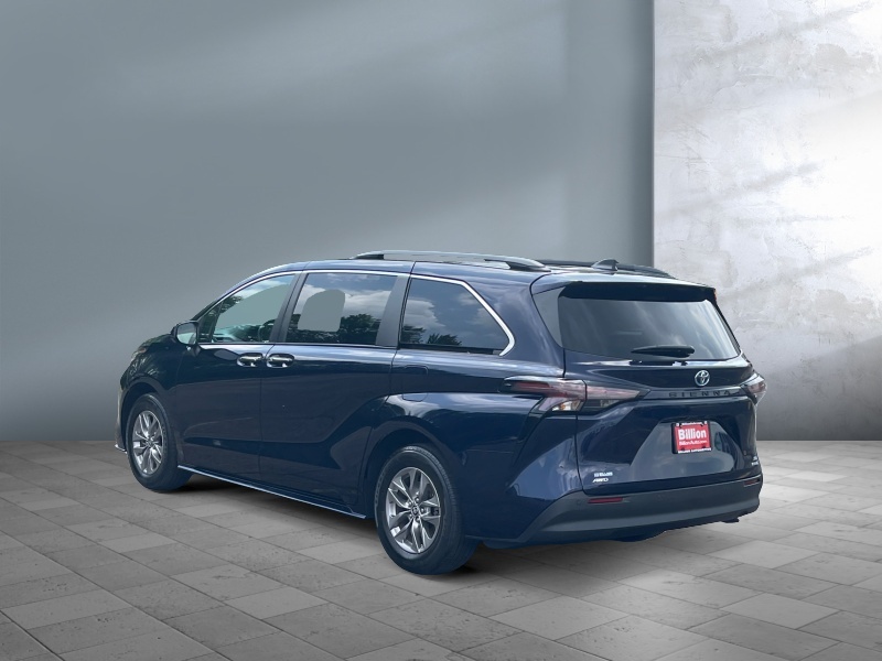 2023 Toyota Sienna
