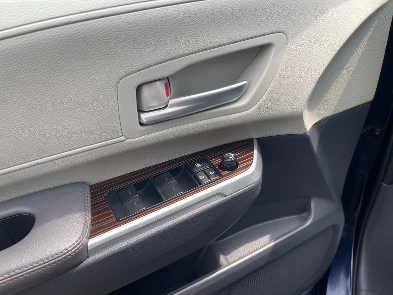 2023 Toyota Sienna