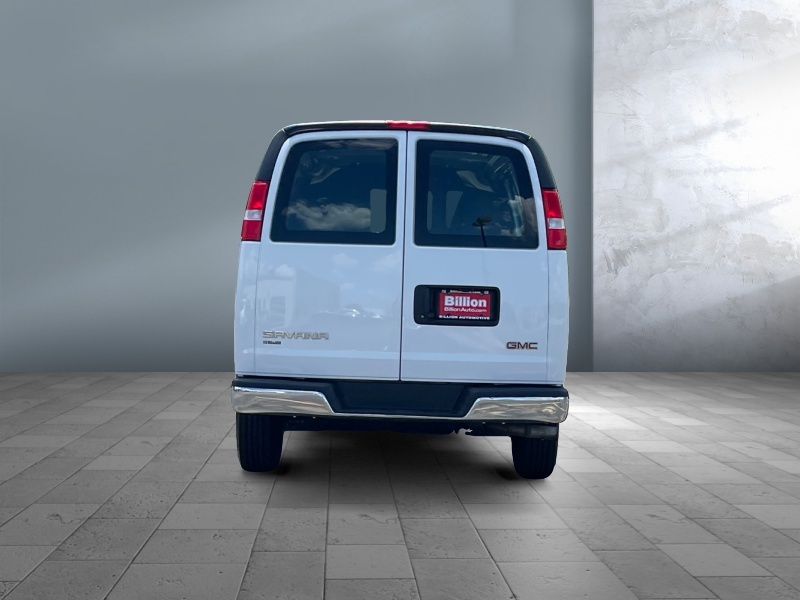 2023 GMC Savana Cargo Van