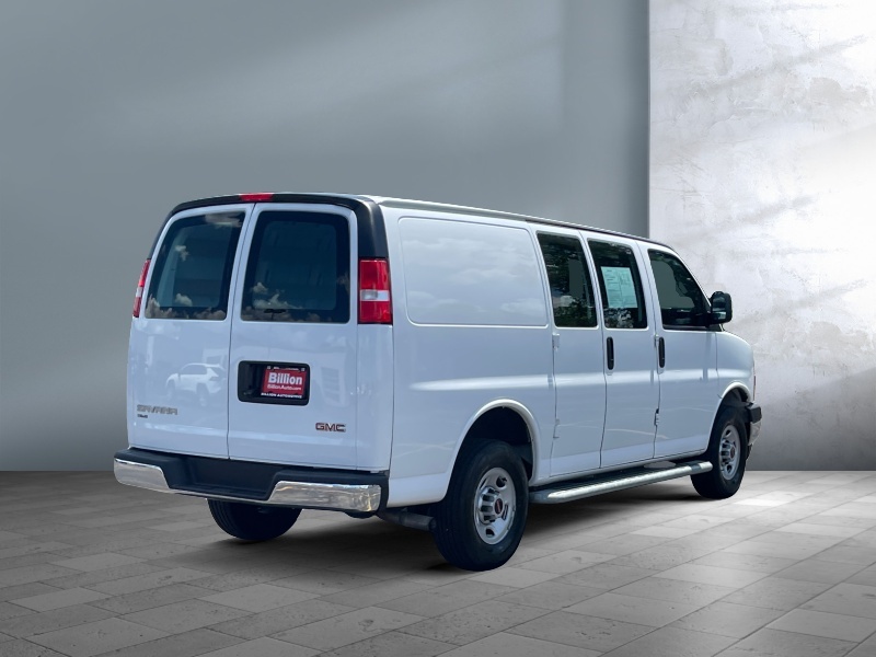 2023 GMC Savana Cargo Van