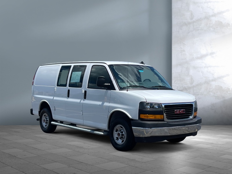 2023 GMC Savana Cargo Van