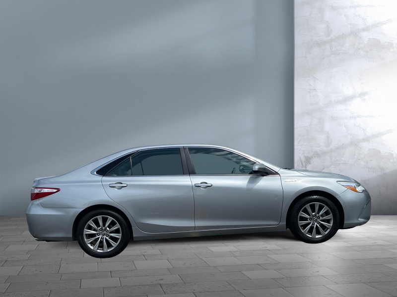 2016 Toyota Camry Hybrid