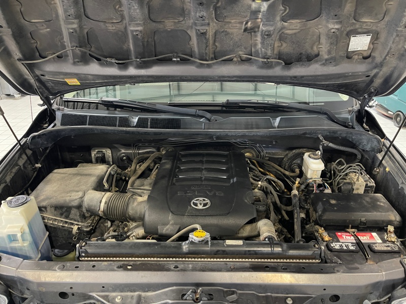 2011 Toyota Tundra 4WD Truck