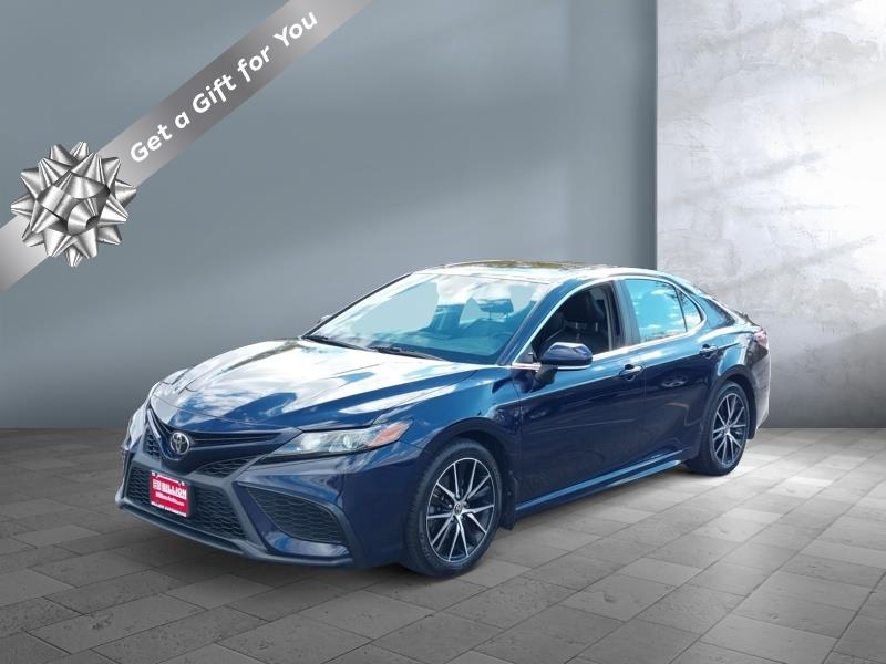 Used 2022 Toyota Camry SE Cars