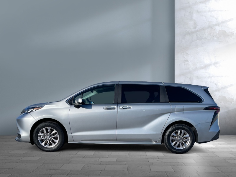 2025 Toyota Sienna