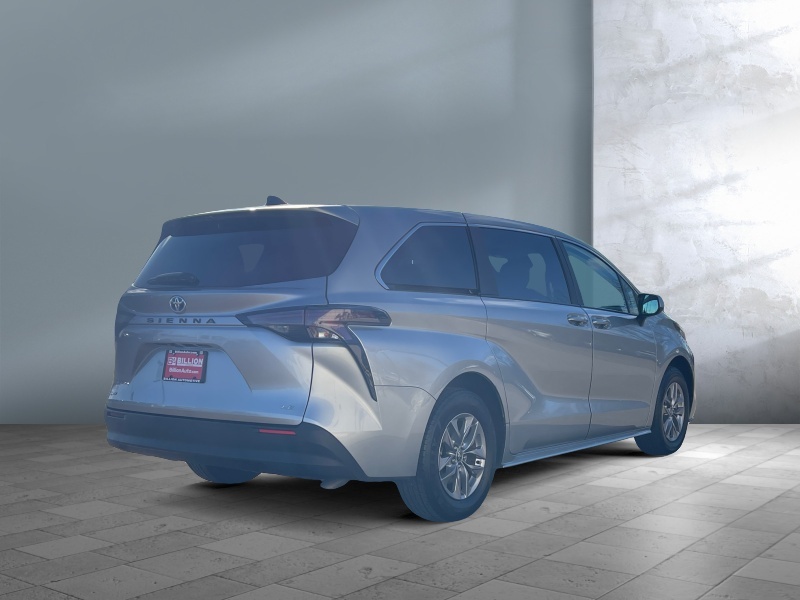 2025 Toyota Sienna