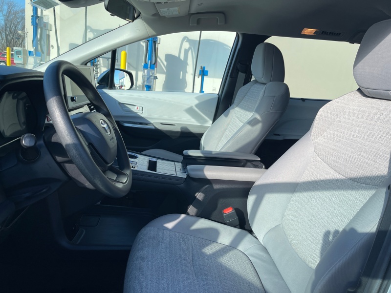 2025 Toyota Sienna