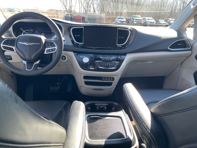 2024 Chrysler Pacifica