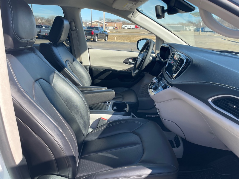 2024 Chrysler Pacifica