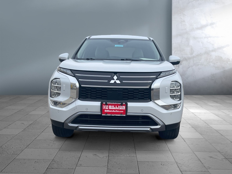 2025 Mitsubishi Outlander