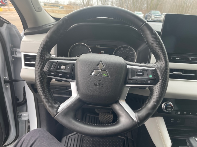 2025 Mitsubishi Outlander